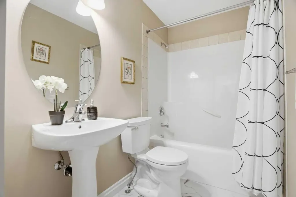133 Aspen Stone Road SW Calgary AB T3H 5Y7