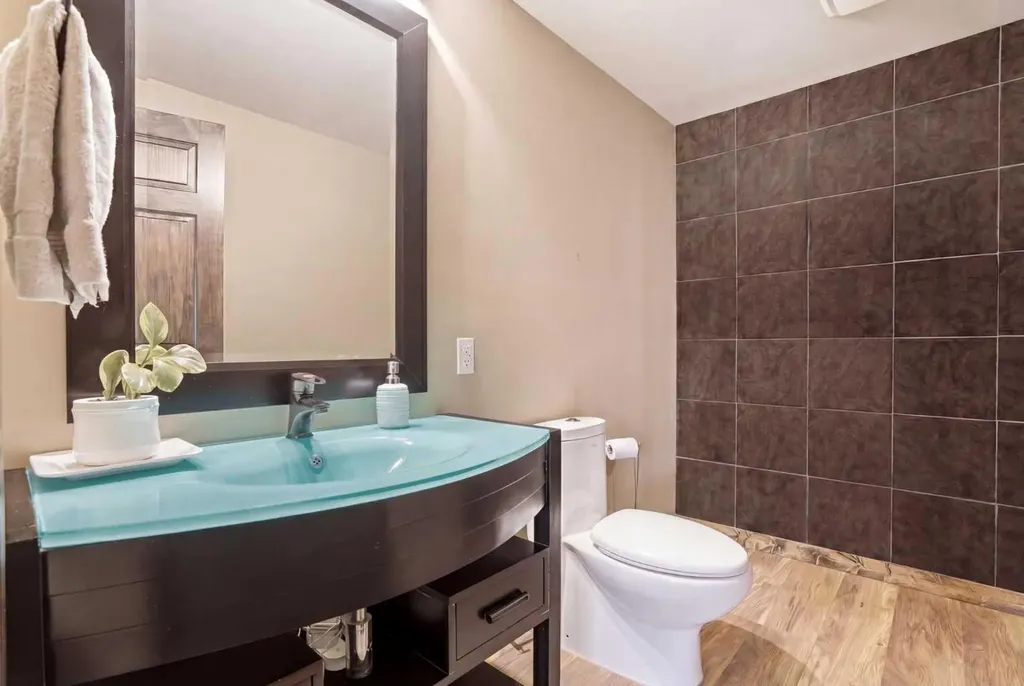 133 Aspen Stone Road SW Calgary AB T3H 5Y7