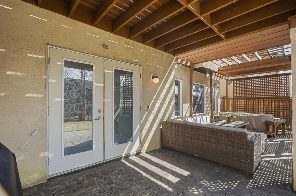 133 Aspen Stone Road SW Calgary AB T3H 5Y7