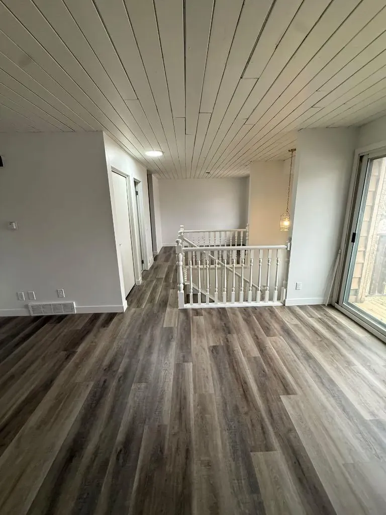 1207 44 Street SE Calgary AB T2A5E6