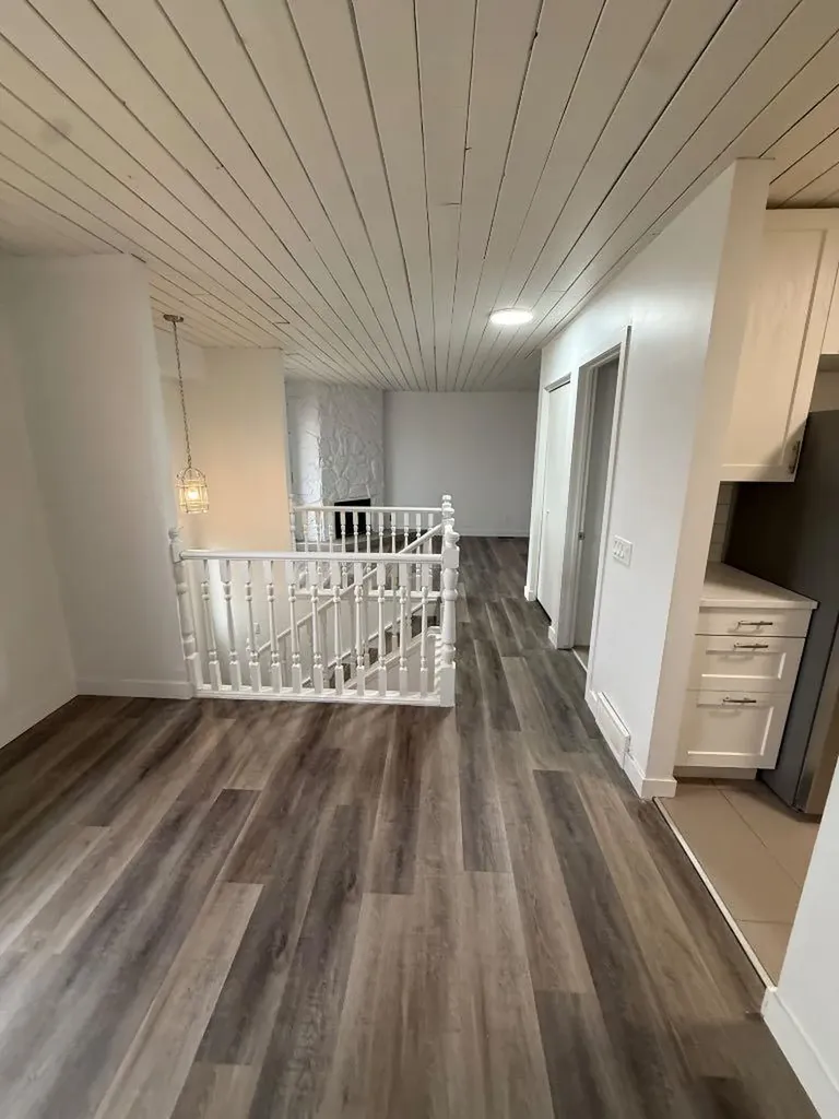 1207 44 Street SE Calgary AB T2A5E6