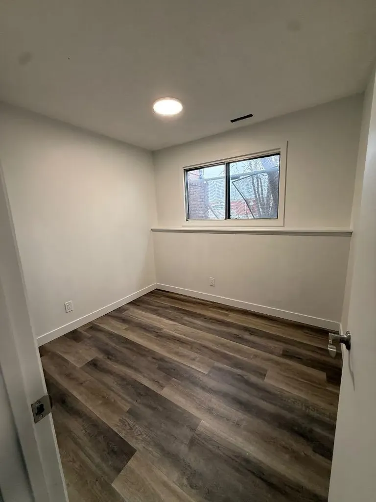 1207 44 Street SE Calgary AB T2A5E6