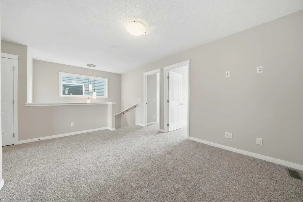 831 Wolf Willow Boulevard SE Calgary AB T2X 5R6
