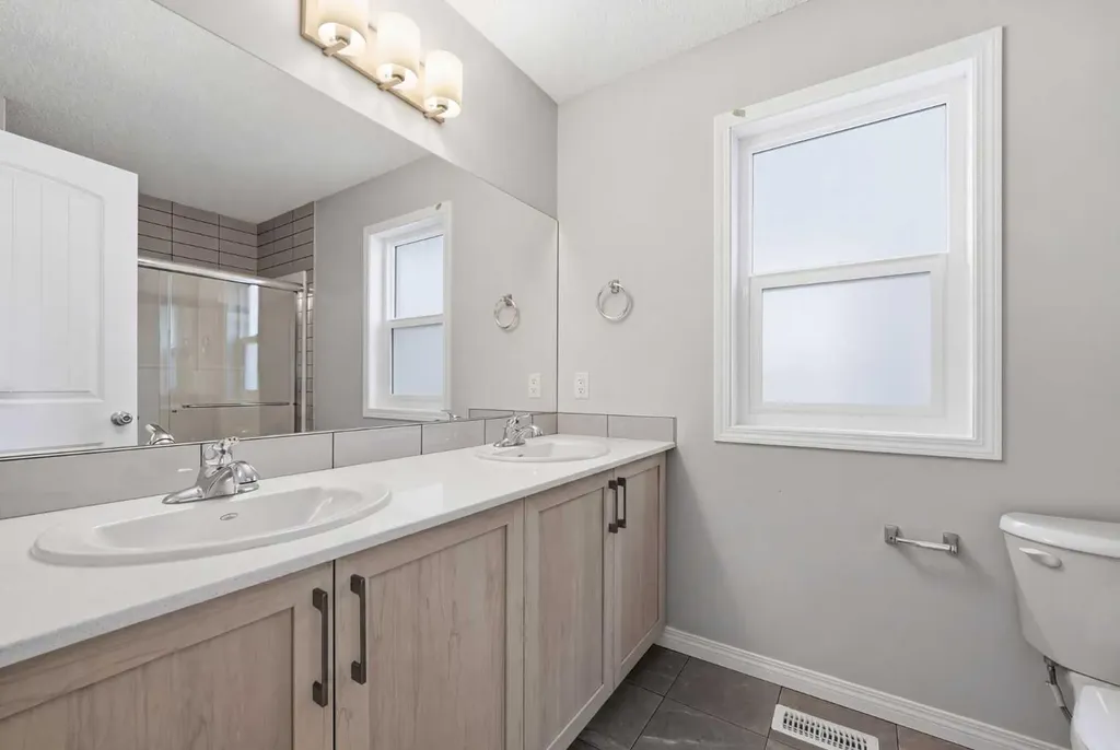 831 Wolf Willow Boulevard SE Calgary AB T2X 5R6