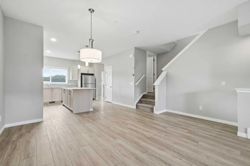 831 Wolf Willow Boulevard SE Calgary AB T2X 5R6