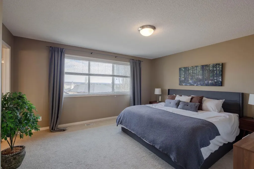 74 Valley Crest Rise NW Calgary AB T3B5Y9