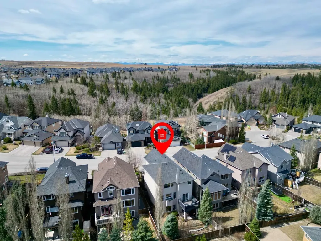 74 Valley Crest Rise NW Calgary AB T3B5Y9