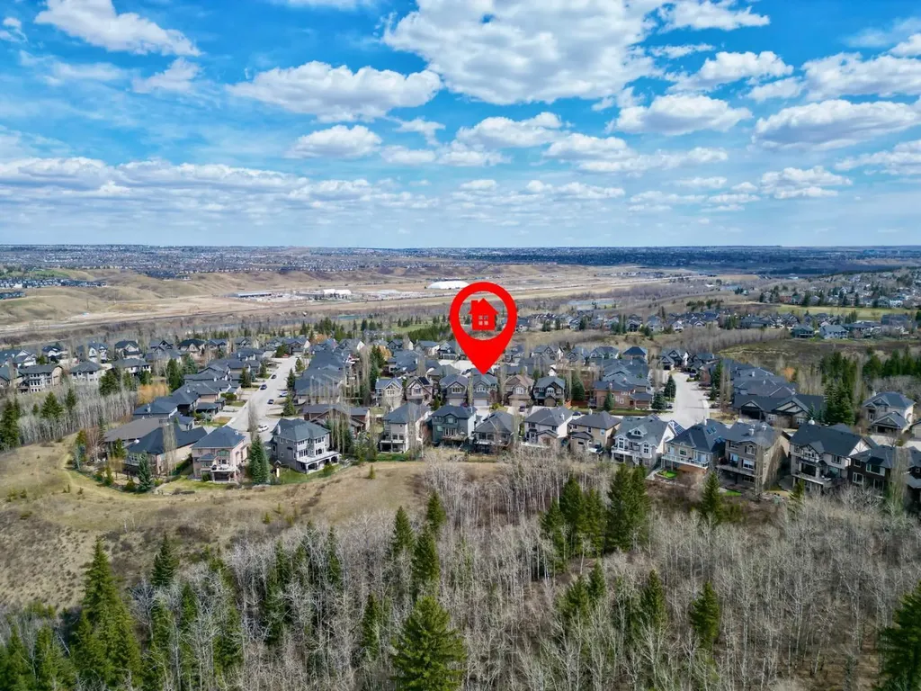 74 Valley Crest Rise NW Calgary AB T3B5Y9