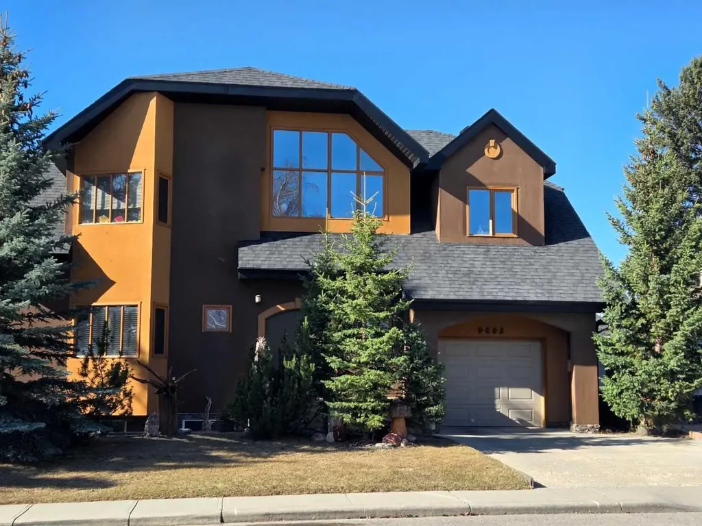 4643 29 Avenue NW Calgary AB T3B0J1