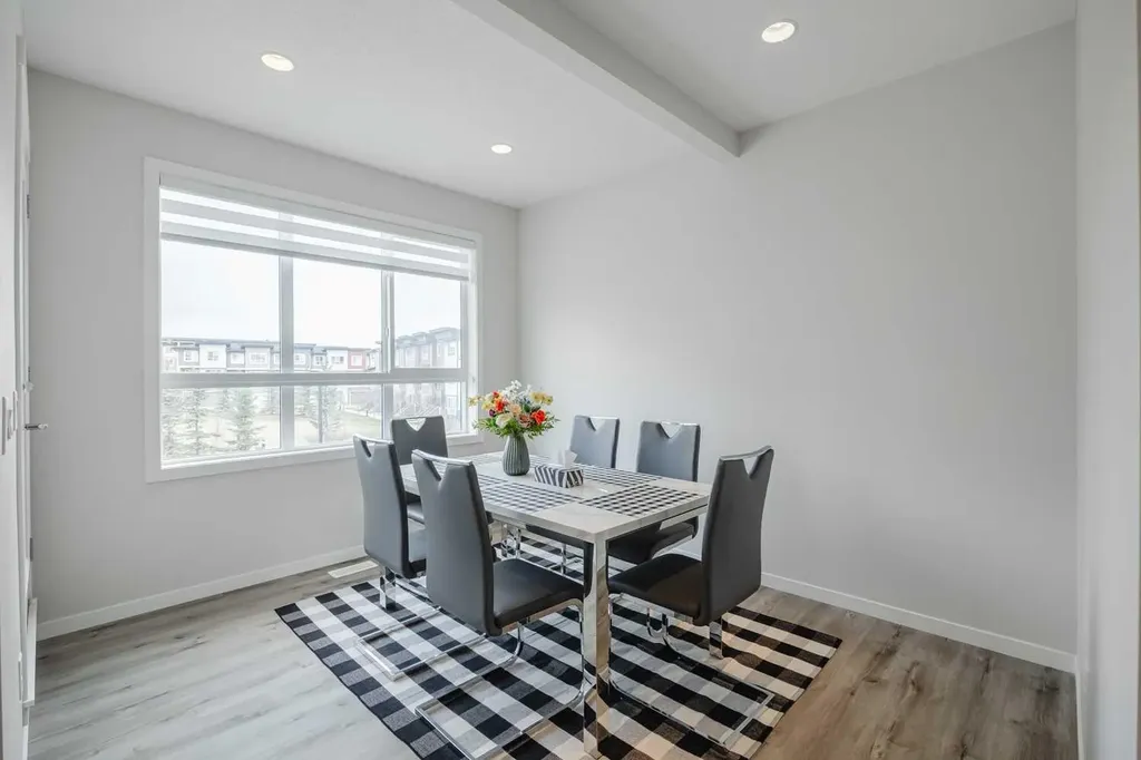 59 Walgrove Plaza SE Calgary AB T2X 4E1