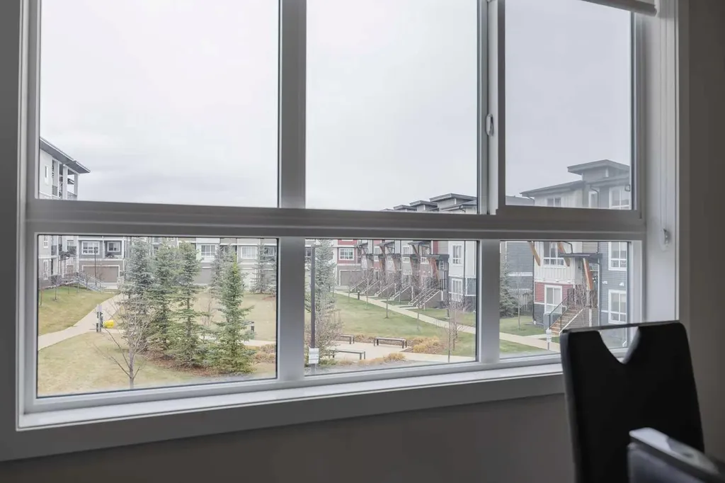 59 Walgrove Plaza SE Calgary AB T2X 4E1