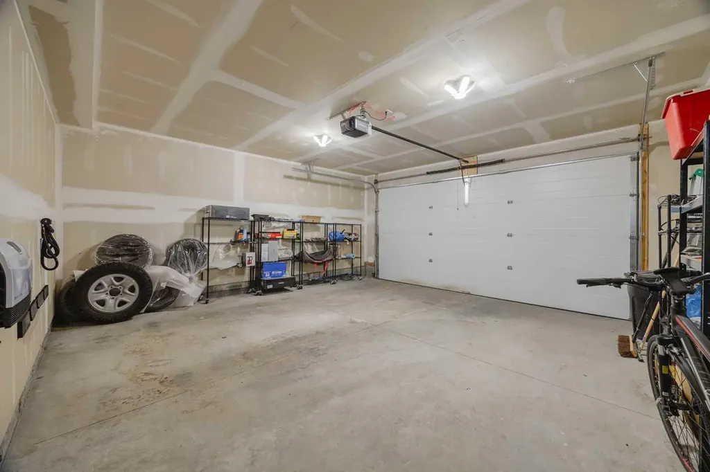 59 Walgrove Plaza SE Calgary AB T2X 4E1