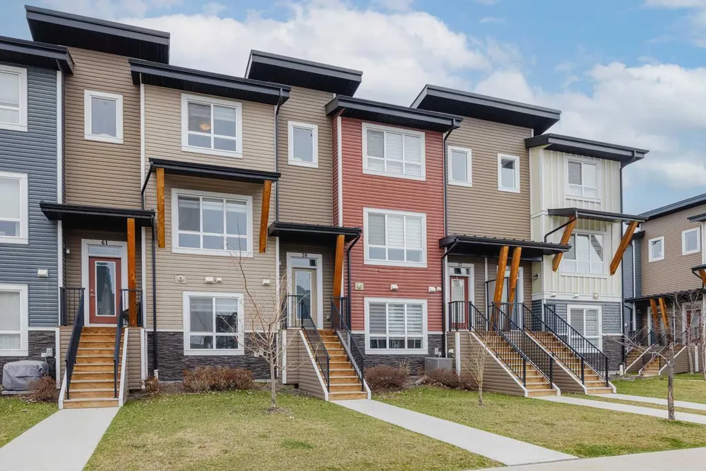59 Walgrove Plaza SE Calgary AB T2X 4E1