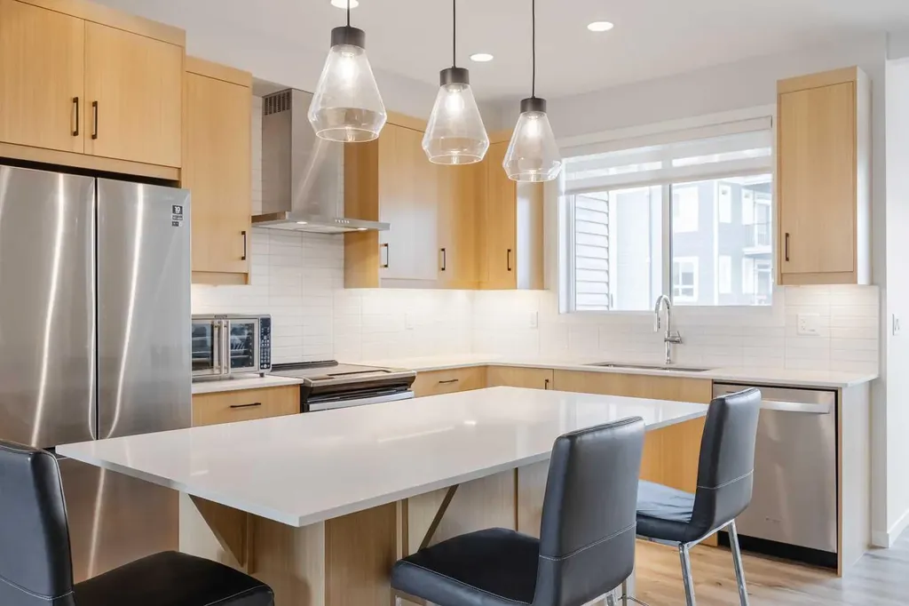59 Walgrove Plaza SE Calgary AB T2X 4E1