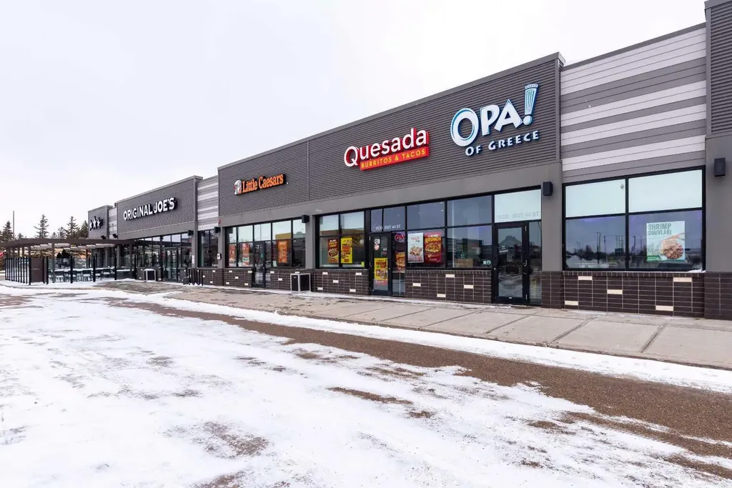 5027 44 Street Lloydminster AB T9V 0A6