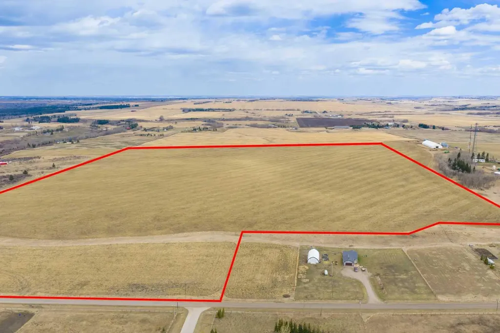 Nw; 29; 22; 2; W5m Rural Foothills County AB T1S2P5
