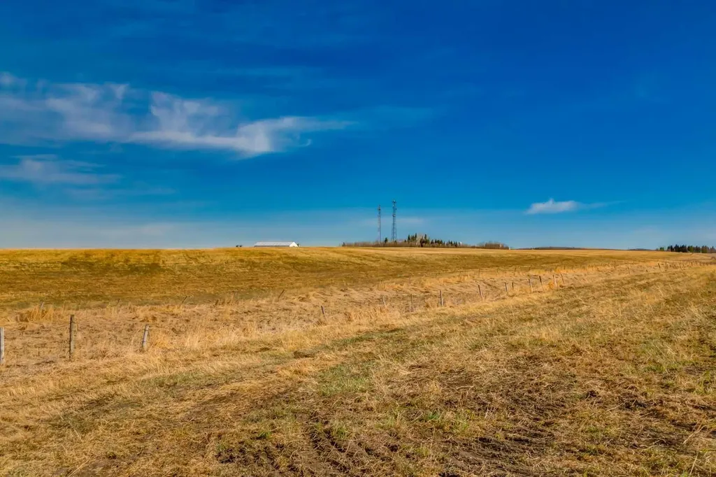 Nw; 29; 22; 2; W5m Rural Foothills County AB T1S2P5