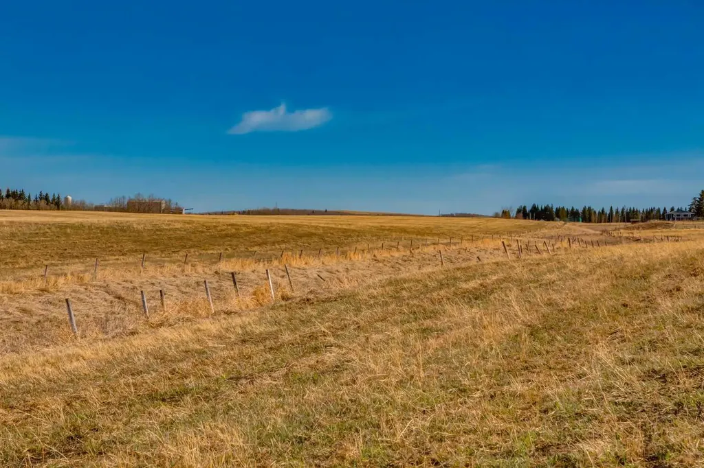 Nw; 29; 22; 2; W5m Rural Foothills County AB T1S2P5