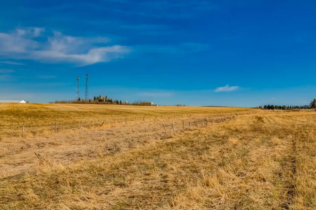 Nw; 29; 22; 2; W5m Rural Foothills County AB T1S2P5