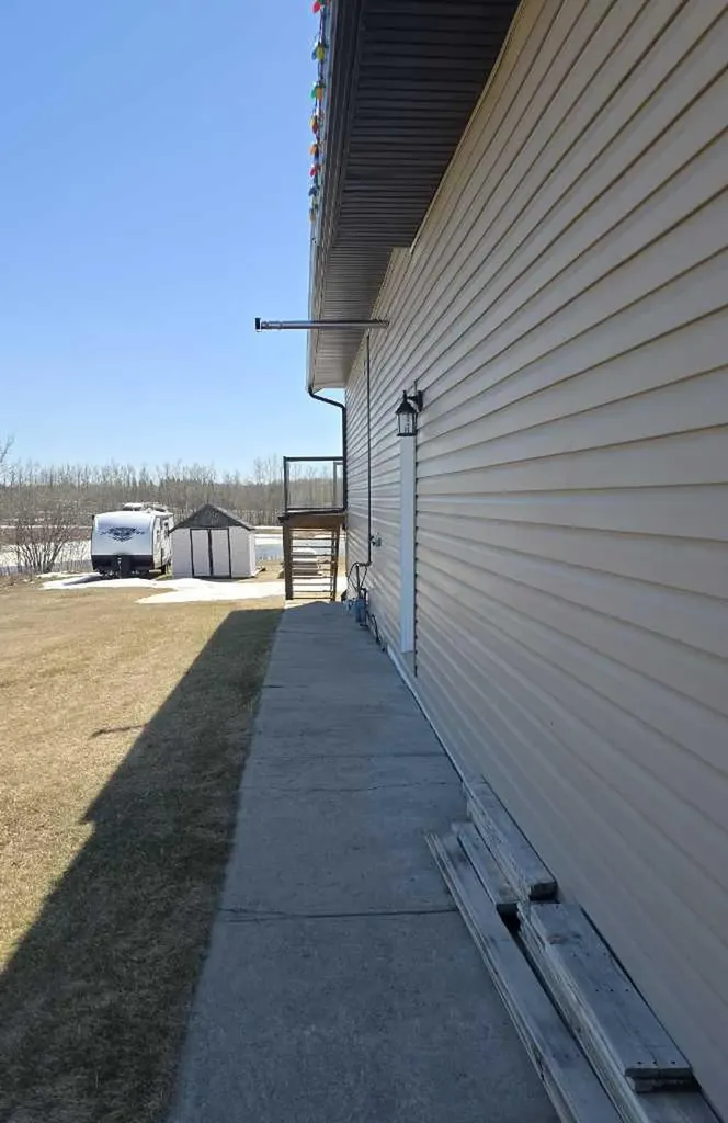 9221 91 Avenue Lac La Biche AB T0A 2C0