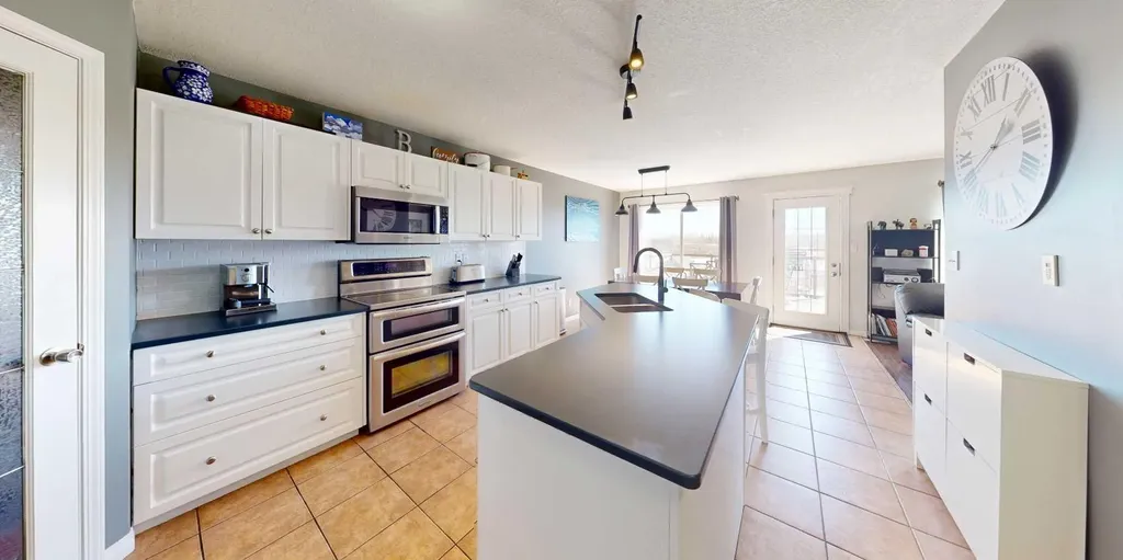 9221 91 Avenue Lac La Biche AB T0A 2C0