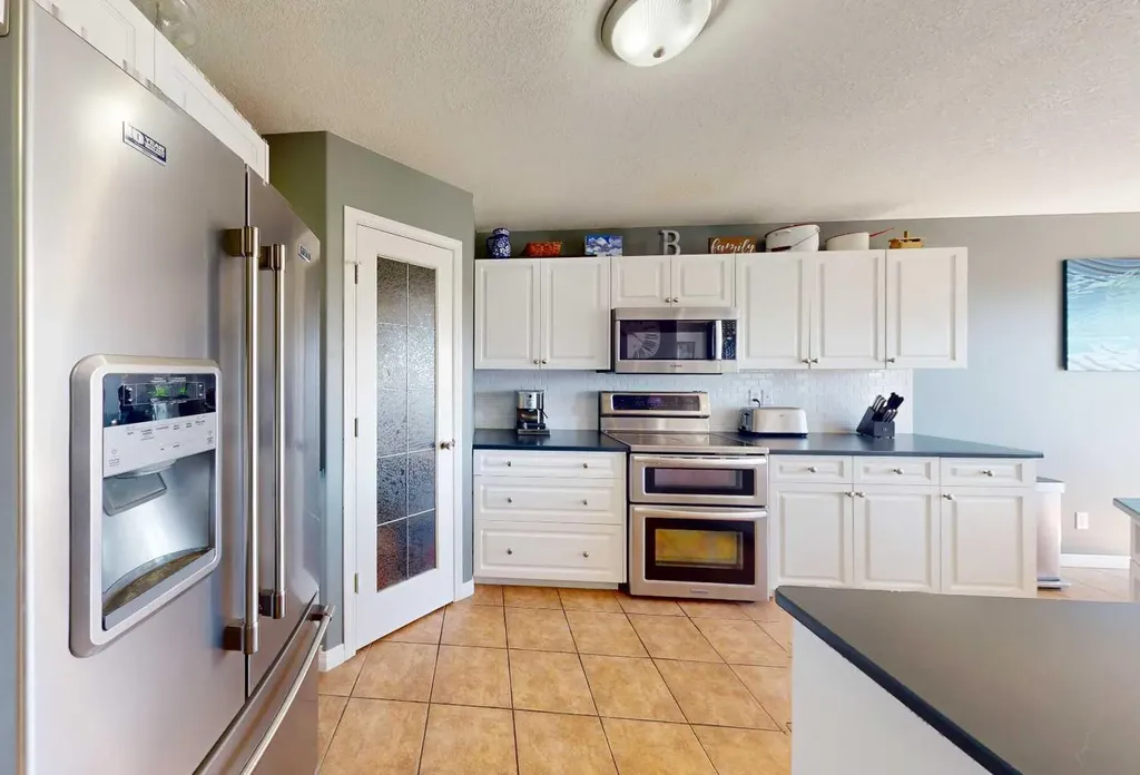 9221 91 Avenue Lac La Biche AB T0A 2C0