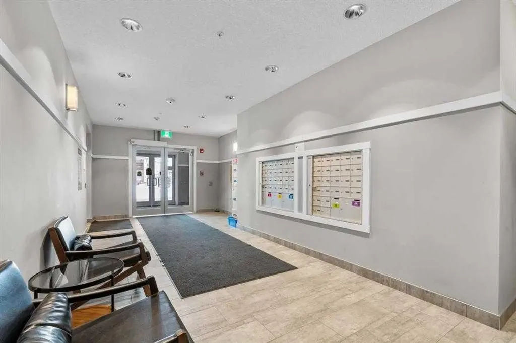 360 Harvest Hills Common NE Calgary AB T3K 2N1