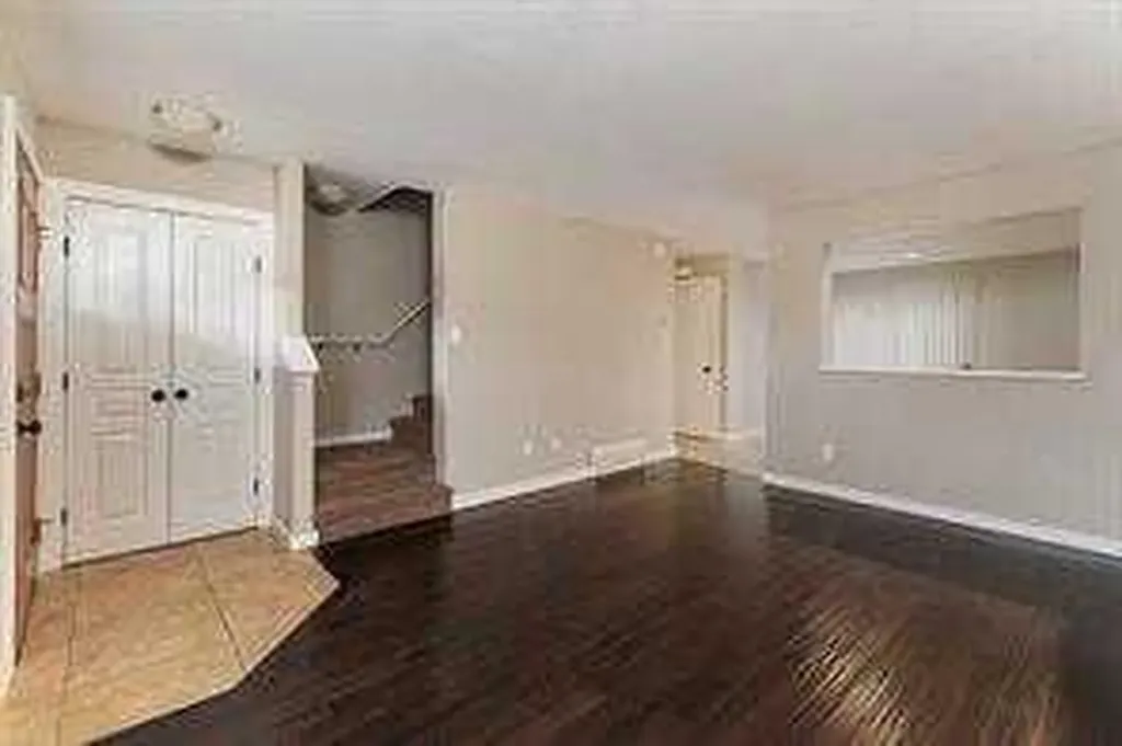 4008 41 Avenue Lloydminster SK S9V1Y5