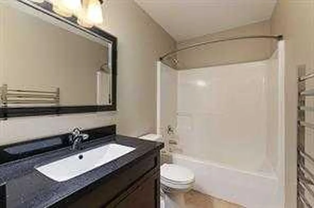 4008 41 Avenue Lloydminster SK S9V1Y5