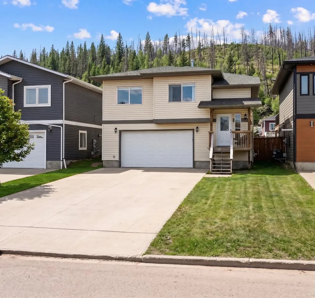 7109 Bulyea Avenue Fort Mcmurray AB T9H 5J6