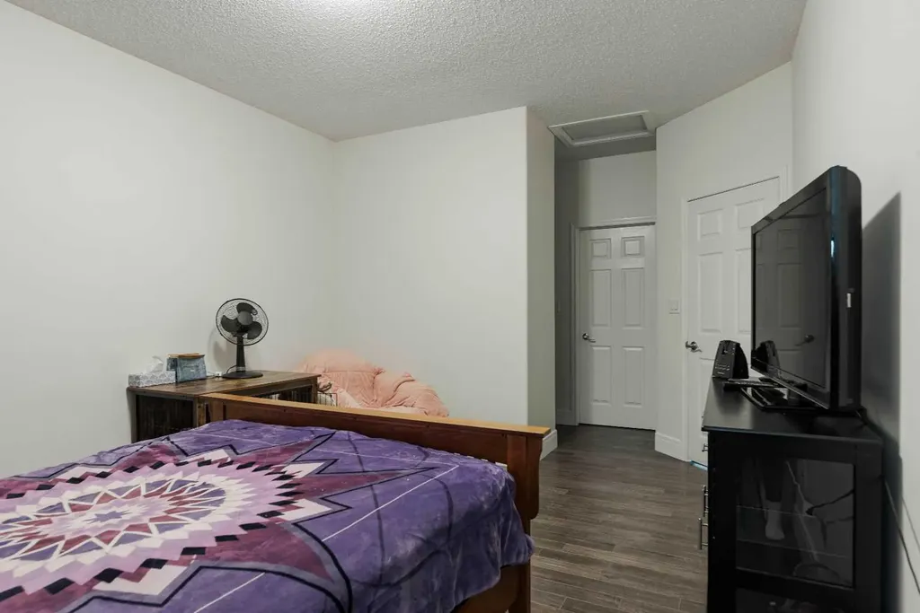 7109 Bulyea Avenue Fort Mcmurray AB T9H 5J6