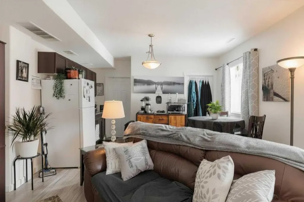 7109 Bulyea Avenue Fort Mcmurray AB T9H 5J6