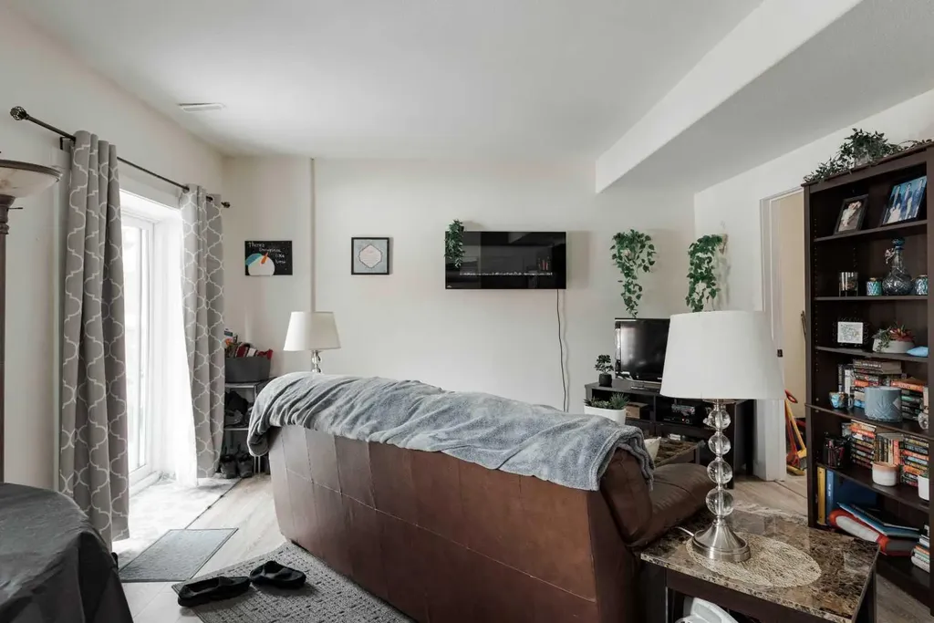 7109 Bulyea Avenue Fort Mcmurray AB T9H 5J6