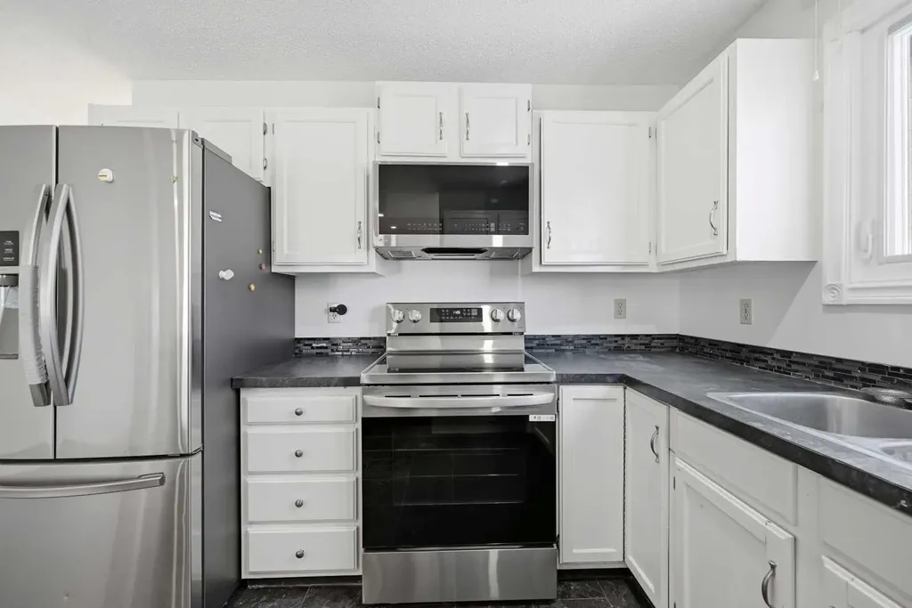 92 Whitlock Close NE Calgary AB T1Y 4X3
