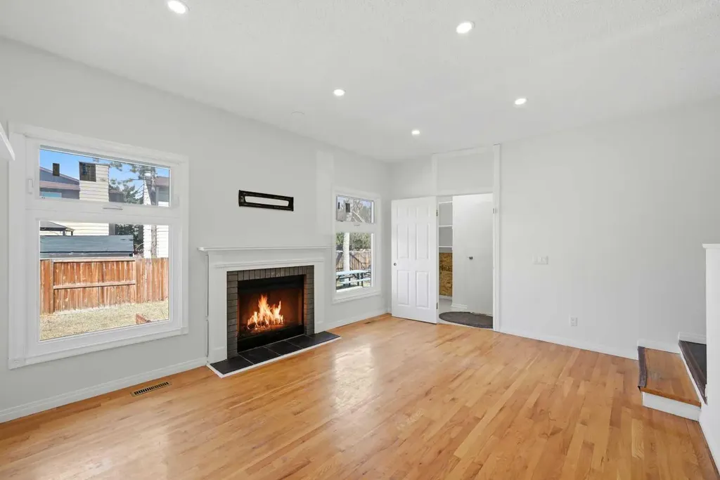 92 Whitlock Close NE Calgary AB T1Y 4X3