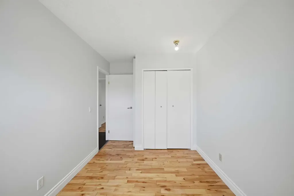 92 Whitlock Close NE Calgary AB T1Y 4X3