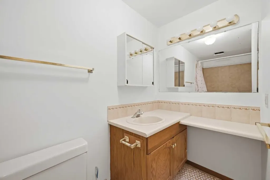92 Whitlock Close NE Calgary AB T1Y 4X3