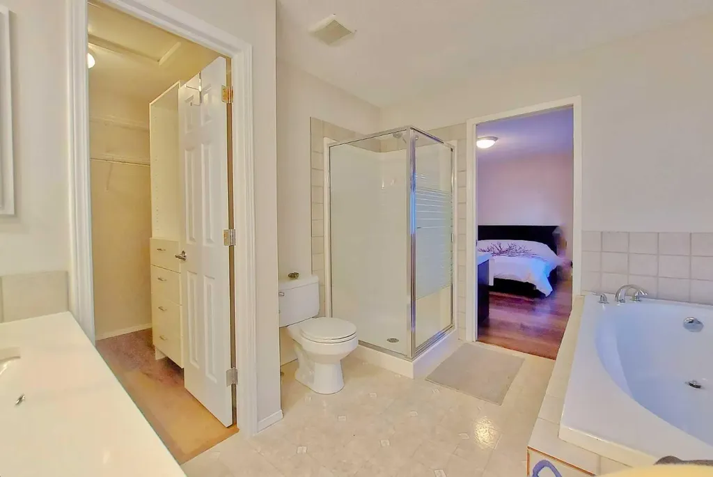 133 Panamount Court NW Calgary AB T3K 5S1