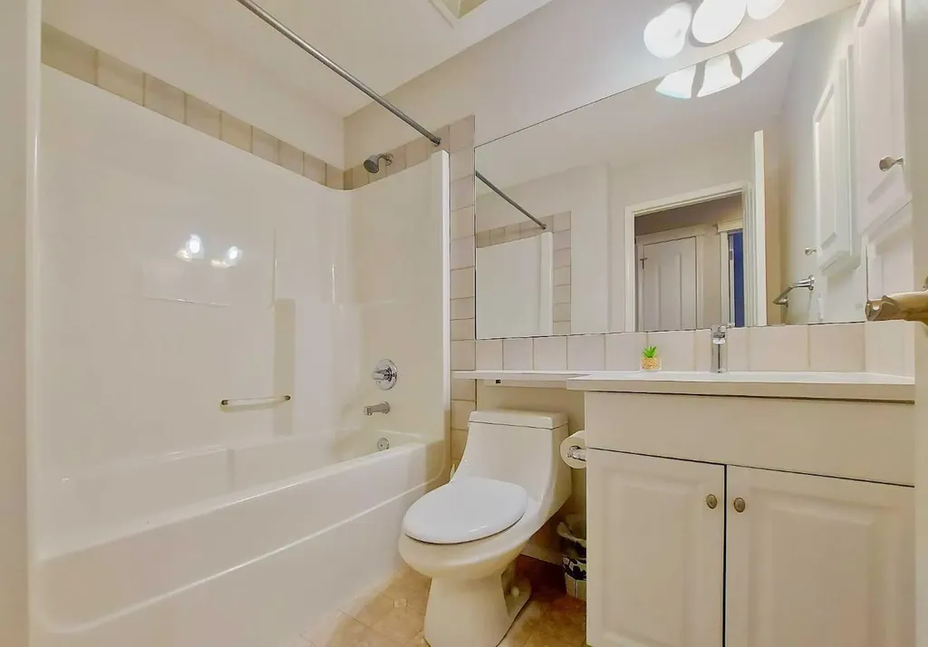 133 Panamount Court NW Calgary AB T3K 5S1