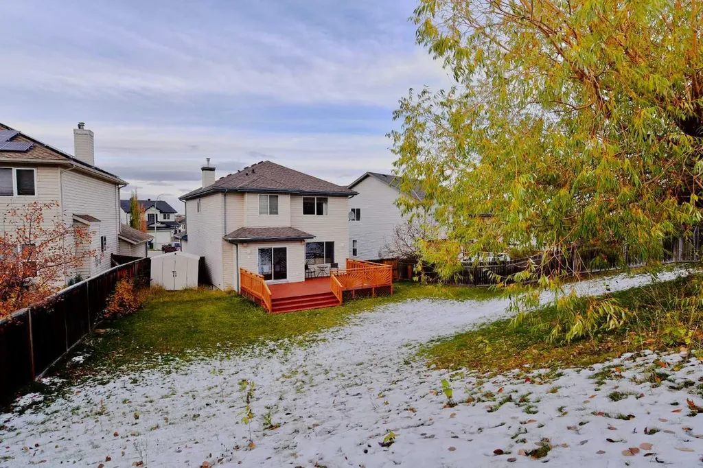 133 Panamount Court NW Calgary AB T3K 5S1