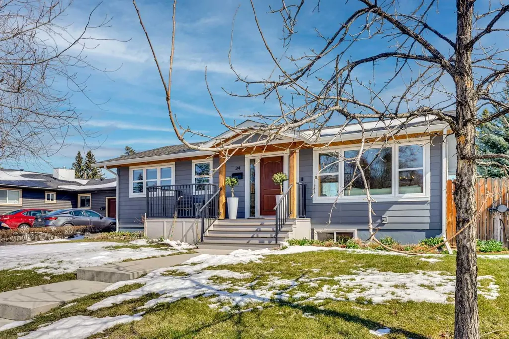 34 Malibou Road SW Calgary AB T2V 1W8