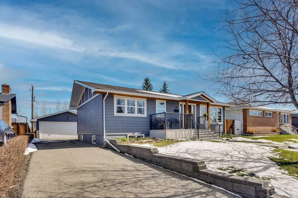 34 Malibou Road SW Calgary AB T2V 1W8