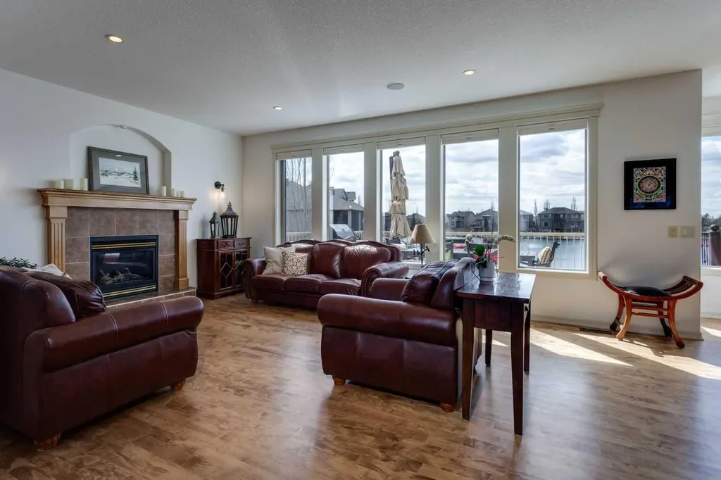 210 Crystal Shores Drive Okotoks AB T1S 2C5