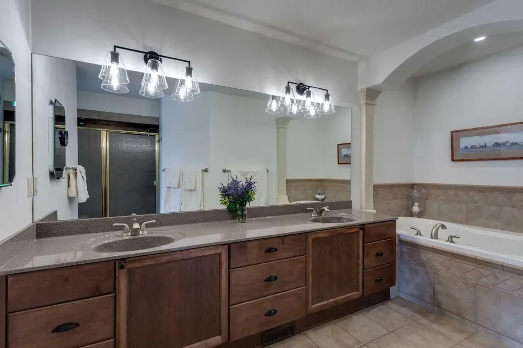 210 Crystal Shores Drive Okotoks AB T1S 2C5