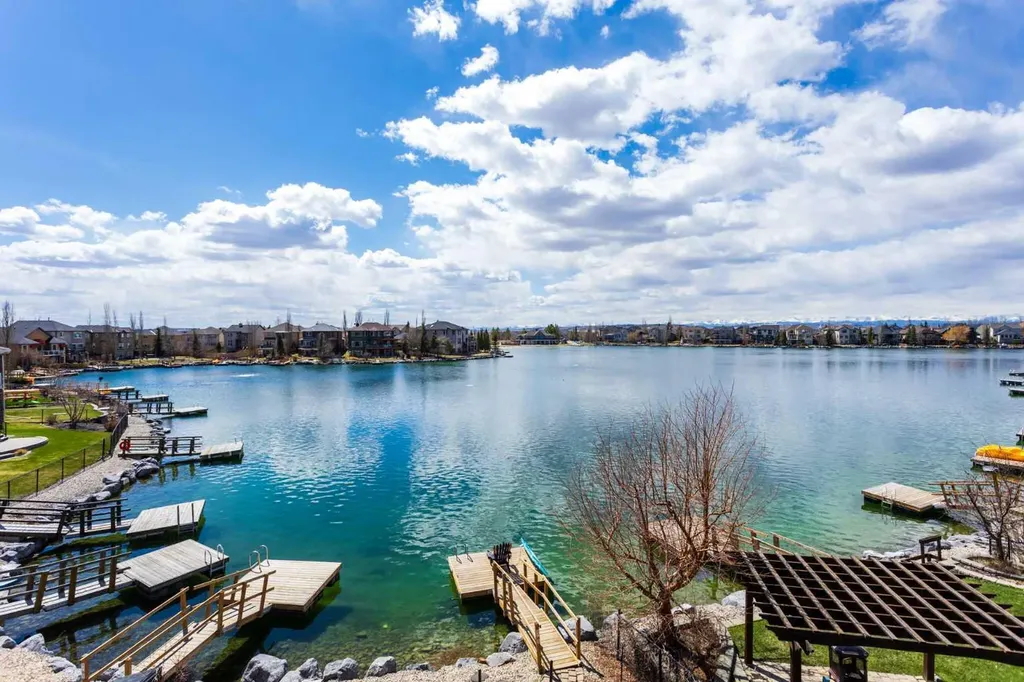 210 Crystal Shores Drive Okotoks AB T1S 2C5