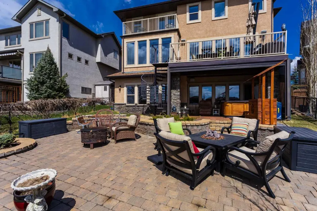 210 Crystal Shores Drive Okotoks AB T1S 2C5