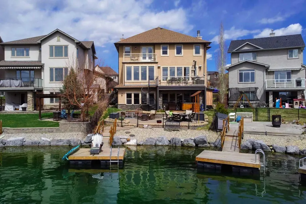 210 Crystal Shores Drive Okotoks AB T1S 2C5