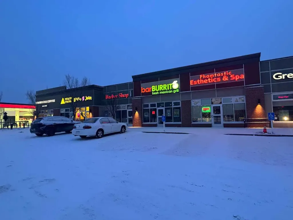 1221 Canyon Meadows Drive SE Calgary AB T2J6G2
