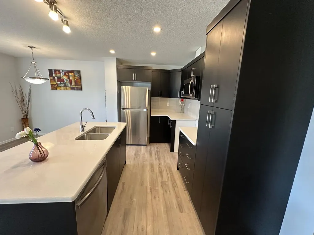 2226 Windbury Greenway SW Airdrie AB T4B 5L2