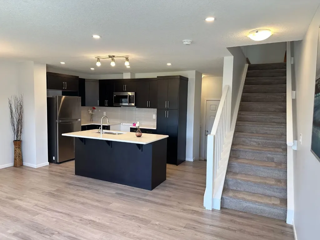 2226 Windbury Greenway SW Airdrie AB T4B 5L2